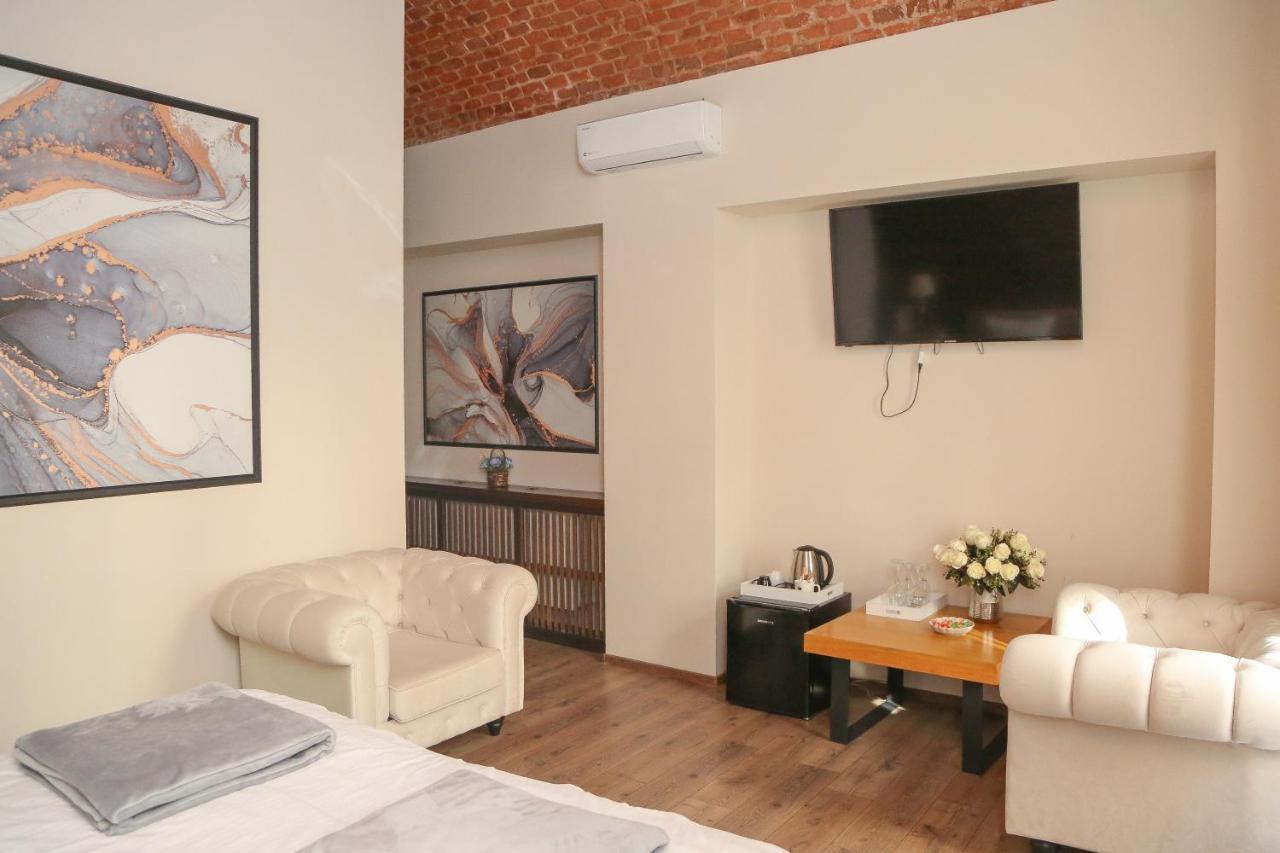 Imperial Rooms - Ultracentral - Jacuzzi Cu Hidromasaj Oradea Exterior foto